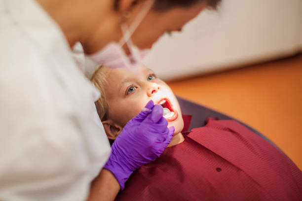 Best Dentist for Tooth Abscess  in Country Club Estates, GA